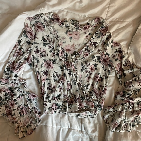 American Eagle Outfitters Sweaters / Small & Large / Pink, Floral, Grey - Picture 2 of 4